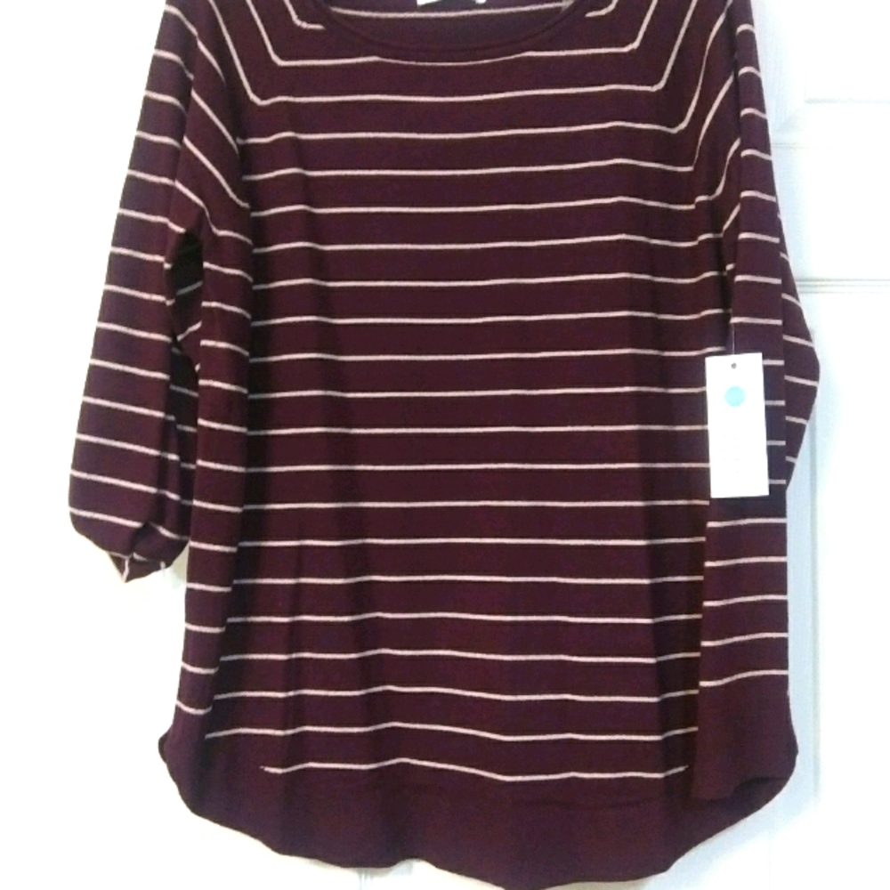 PINK CLOVER Lightweight Sweater